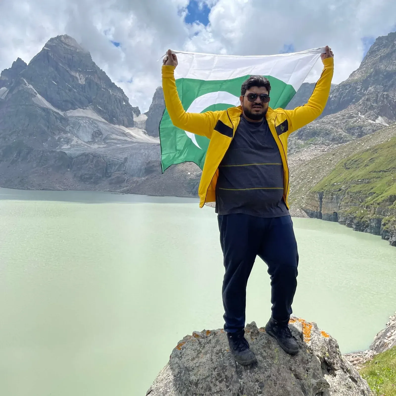 Chitta Katha Lake photo